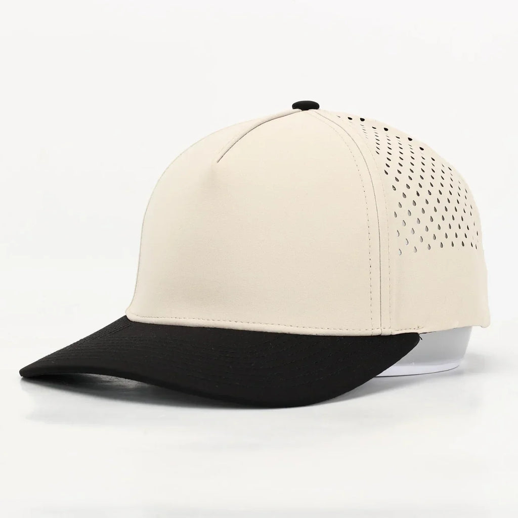 sand and black hat